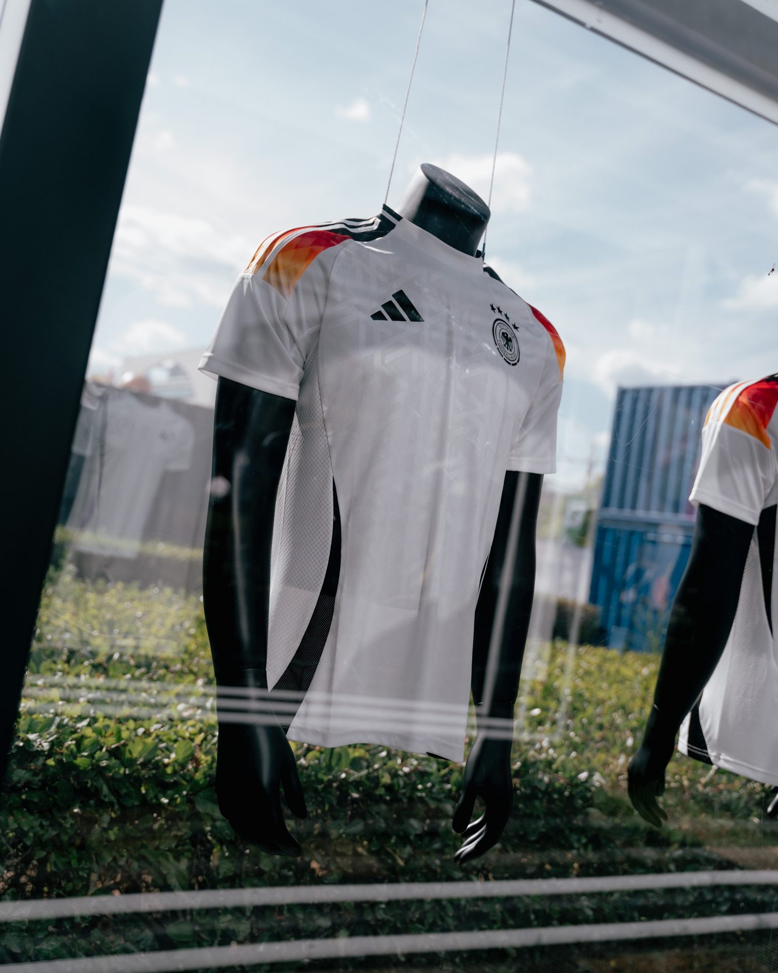 ADIDAS HOME OF FOOTBALL